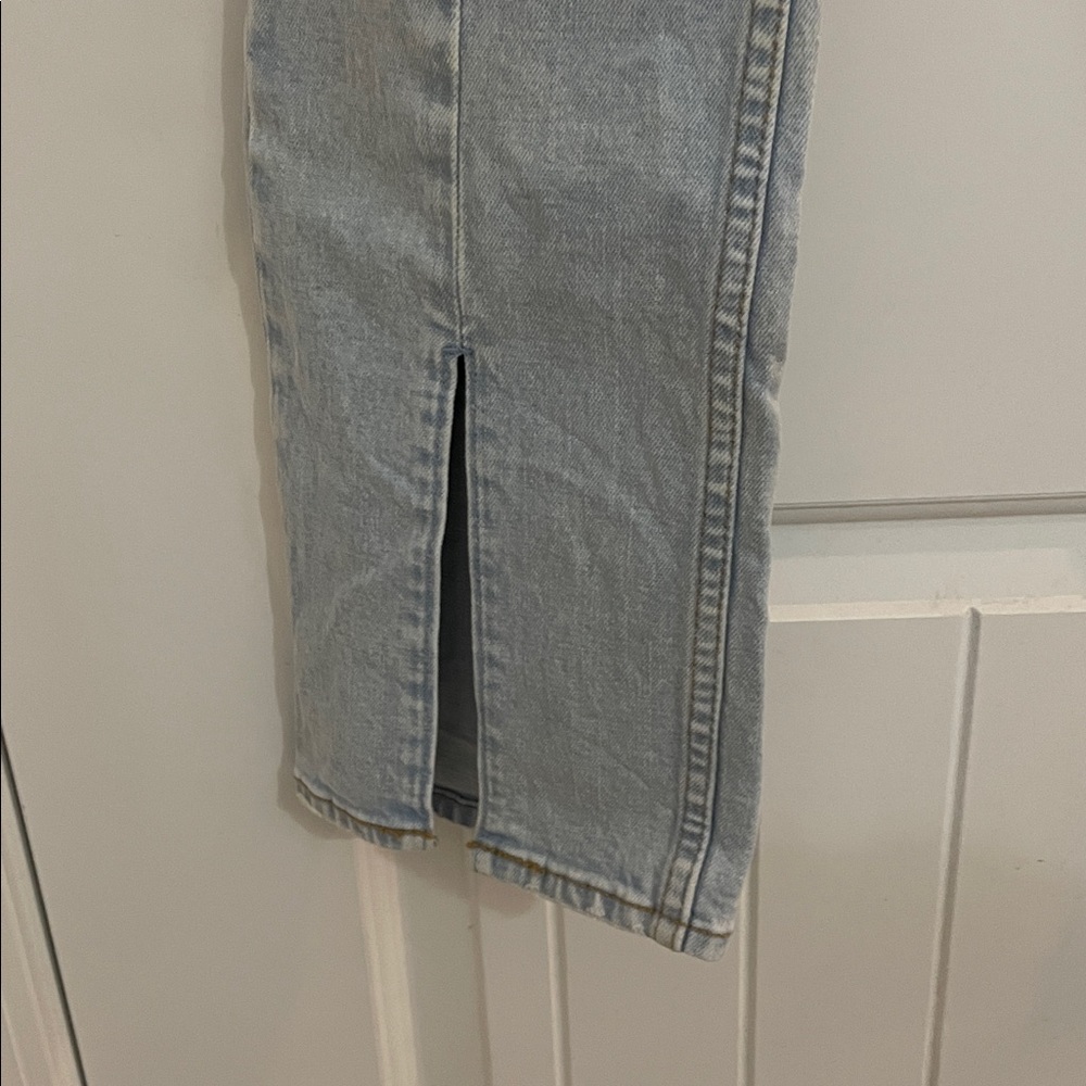 Abercrombie and Fitch Light Blue skinny high rise size 28/6 Jeans - Picture 2 of 6